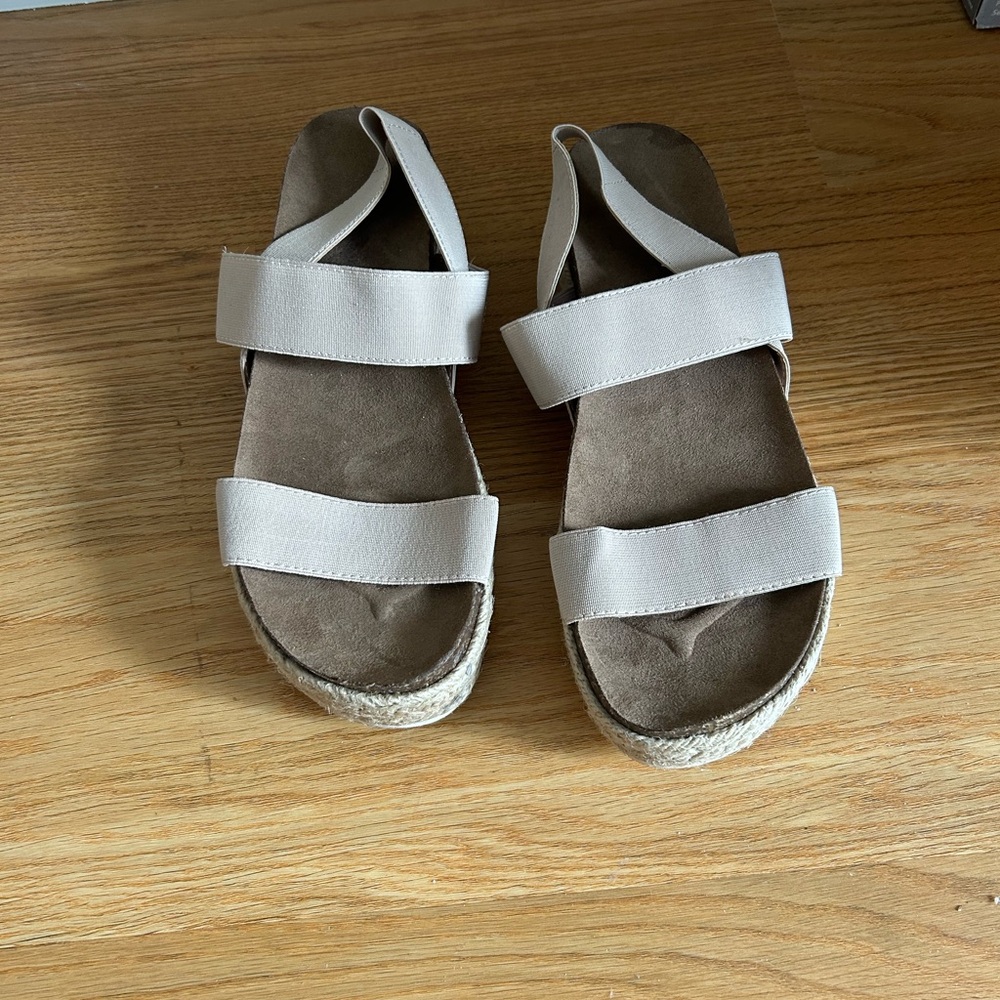 Women's Cream Sandals